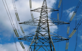 For 500kv overhead conductors must the outer bolts be cold welded?